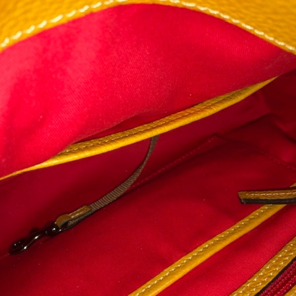 (SOLD) Dooney & Bourke All Weather Leather Satchel - Picture 6 of 6